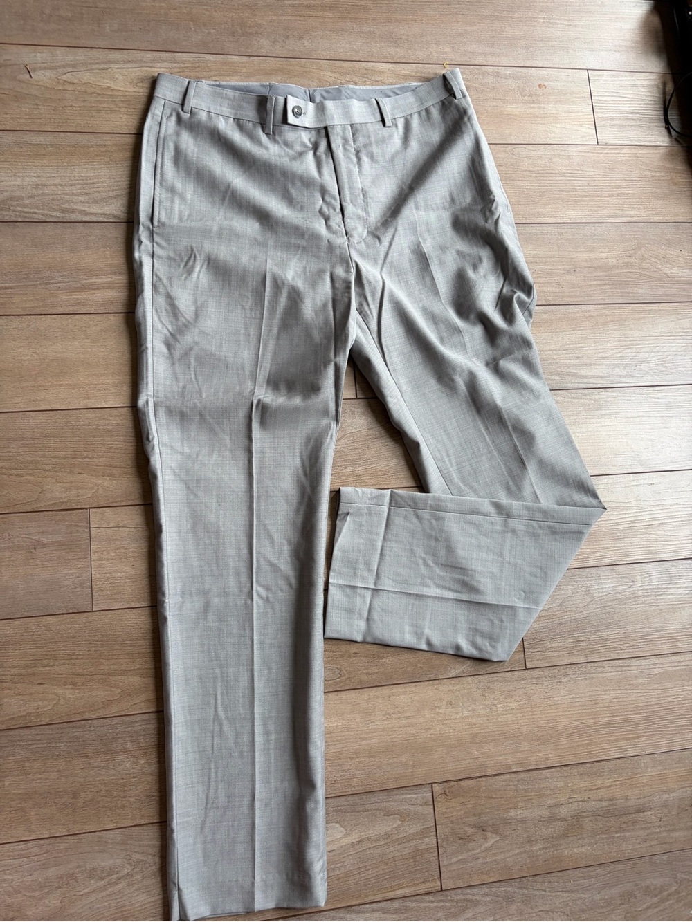 Calvin Klein Slim fit Dress Pants Light Gray 100% Wool
